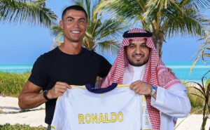 OFICIAL | Cristiano Ronaldo a semnat prelungirea cu Al-Nassr! Contract până în 2027 pentru starul portughez