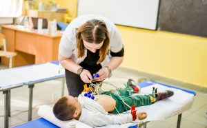 Ministrul Sănătăţii: Spitalele vor putea organiza caravane medicale mobile; serviciile vor fi decontate de CNAS