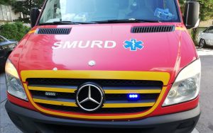 Accident pe DN11 Oneşti-Bacău. O maşină a ricoşat într-o butelie GPL