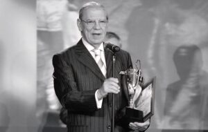 Emeric Ienei va fi înmormântat sâmbătă, la Oradea, cu onoruri militare