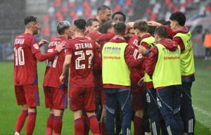 Unde s-a ajuns la Steaua! Opriţa, detalii incredibile: “Doctorul nu ne dă vitamine că nu joacă echipa fotbal”