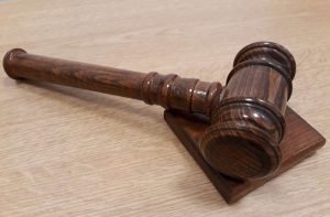 Primarul comunei Zănești, județul Neamț, Ioan Filip, a fost arestat preventiv pentru 30 zile