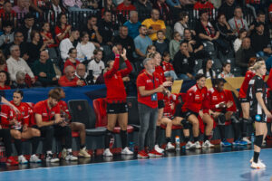 Buducnost – Gloria Bistrița 26-29, în Liga Campionilor. Revenire fantastică pentru fetele lui Carlos Viver