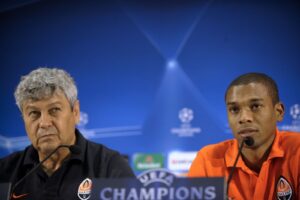 Capăt de drum pentru fotbalistul antrenat de Mircea Lucescu! S-a retras din fotbal la 40 de ani