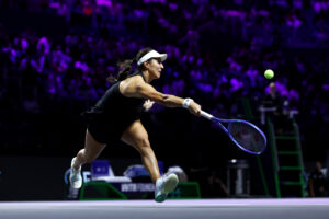 A câștigat și s-a calificat în semifinalele Turneului Campioanelor! Meciul a durat 65 de minute