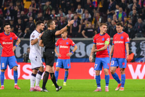 Elias Charalambous, un car de nervi în FCSB – Bologna! Decizia care l-a nemulțumit pe antrenorul campioanei