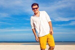 (P) Idei de ţinute pentru sezonul cald: Cum să fii cool şi elegant vara