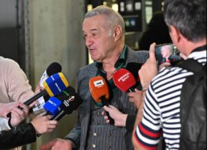 Gigi Becali, făcut praf de cine se aştepta mai puţin: “Se fac de râs. Gigi şi-a distrus jucăria”