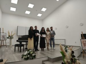 5 iulie, 18.03-20.00 Concursul Elena Botez ediția a 8-a 2025 Piatra Neamț, la Univers Muzical cu Daniela Vlad