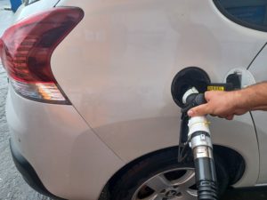 Bogdan Chiriţoiu: Preţurile la combustibili îşi vor reveni în scurt timp