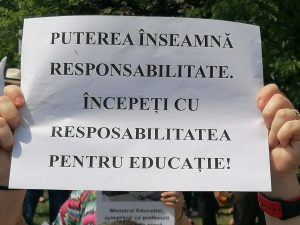 Federaţia Sindicatelor Libere din Învăţământ şi Federaţia Sindicatelor din Educaţie Spirul Haret anunţă un protest (…)