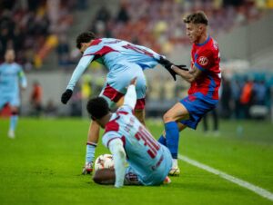 Gigi Becali, dezvăluire uluitoare despre Tavi Popescu: “Cineva îl învaţă să facă aşa ceva”