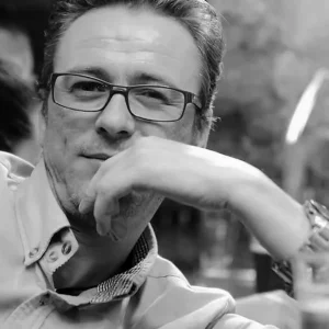 Lumea muzicii românești, în doliu. Dani Apetroaiei s-a stins din viață la doar 49 de ani