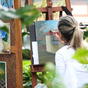 Redescoperă-ți creativitatea: 5 hobby-uri relaxante pe care le poți începe acasă