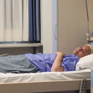 Monica Anghel, pe patul de spital. Ce a pățit vedeta și ce mesaj a transmis: „Când ești bolnav, ai o singură problemă”