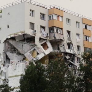 Revoltă în rândul locatarilor afectați de explozia din Rahova. Ce le-a propus statul: „Nu e corect. Am muncit o (…)