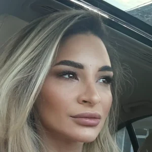 Cu ce avere a rămas medicul Ștefania Szabo după ce a divorțat de fostul soț. Cei doi s-au dat în judecată reciproc