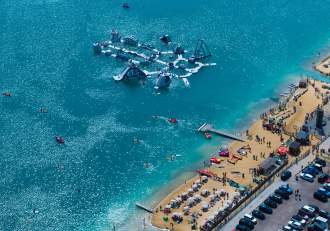 Lacul din Marea Britanie care are o apă atât de limpede încât pare că te afli în Maldive. De ce ar trebui să (…)