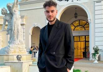 Theo Zeciu de la Power Couple s-a trezit că numele îi este folosit ilegal. A aflat întâmplător că promovează jocuri (…)