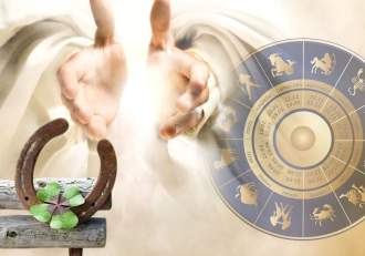 Trei zodii protejate de divinitate în luna decembrie 2025. Nativii vor avea noroc pe toate planurile