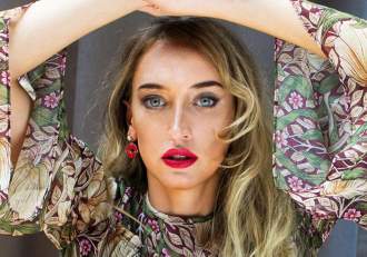 Cine folosește, de fapt, pătuțul bebelușului Ilonei Brezoianu. Actrița l-a prins pe 