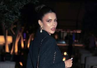 Cristina Ich, ipostaze senzuale cu iubitul milionar. Influencerița sărbătorește împlinirea a 38 de ani