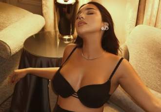 Larisa Udilă, în cele mai sexy ipostaze. Cum s-a fotografiat celebra influenceriță