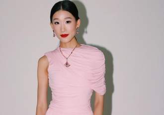 O influenceriță celebră în toată lumea își facturează iubitul dacă o face să piardă timpul: ”Cine mai face asta?”