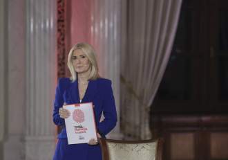 Cine repară încrederea românilor în România? Liderii coaliției de guvernare, în direct la Observator, de luni până (…)