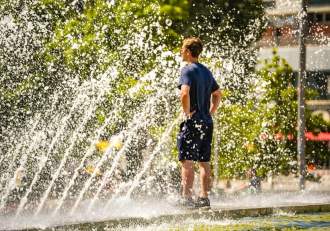 Meteorologii au refăcut prognoza meteo și anunță o perioadă de vară intensă în România. Ce temperaturi se vor (…)