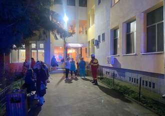 Incendiu puternic la secția de Psihiatrie a Spitalului Județean din Deva! A fost activat planul roșu de intervenție