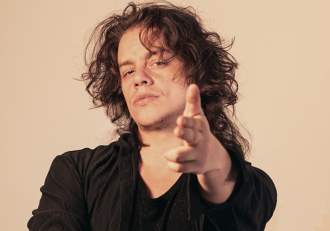 Prima reacție a lui Iustin Petrescu după ce a câștigat procesul cu Marilu Dobrescu. Influencerița, obligată să (…)