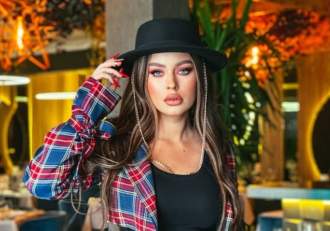 Misha, vacanță de vis cu fiica ei și a lui Connect-R! Ce destinție au ales cele două | FOTO