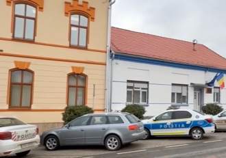 Scene de groază în Sibiu! Opt elevi ar fi fost bătuți și umiliți de trei polițiști
