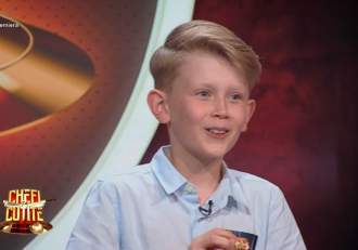Chefi la cuțite, sezonul 16. Cristian Filip, în vârstă de 9 ani, a gătit o rețetă proprie! Povestea lui i-a (…)