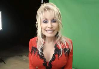 Dolly Parton, mesaj clar după ce sora ei a cerut oamenilor să se roage pentru ea: „Încă nu am murit.” Cum se simte, (…)
