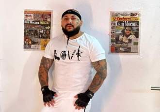 Cum arată casa în care se ascundeau Dani Mocanu și fratele lui, lângă Napoli. Cui îi aparține, de fapt, locuința