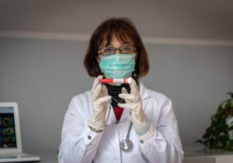 Două cazuri de sindrom respirator din Orientul Mijlociu (MERS), confirmate în Franța. Călătorii s-au întors în țară (…)