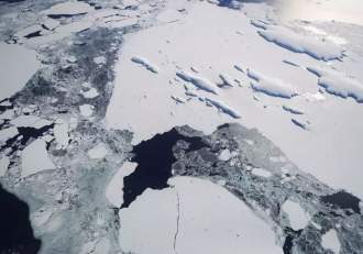Oamenii de știință avertizează: cel mai mare iceberg din lume ar putea provoca daune catastrofale