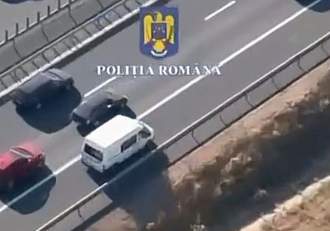 Poliția Română îi face virali pe șoferii care încalcă regulile. Cum a fost filmat un șofer pe banda de urgență