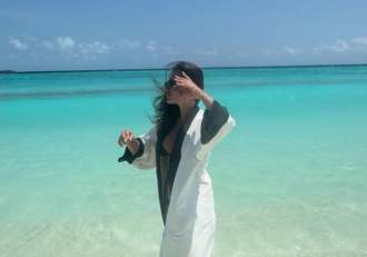 Ce bine arată Mara Banică în costum de baie, în Maldive! Imagini senzaționale cu prezentatoarea de la Antena Stars | (…)