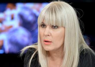 Elena Udrea, escapadă la munte, în familie! Cum s-a fotografiat fostul politician alături de fiica și iubitul ei, (…)