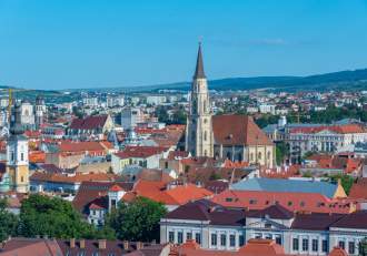Cât costă o noapte de cazare în Maramureş şi Bucovina, în minivacanța de Sfânta Maria. Gazdele au oferte de nerefuzat