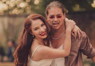 Cum îl răsfață iubita pe Iustin Petrescu. Hara îi face toate poftele