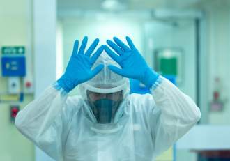 Alertă! O boală mortală și contagioasă a provocat mai multe decese. Medicii se tem de o nouă pandemie