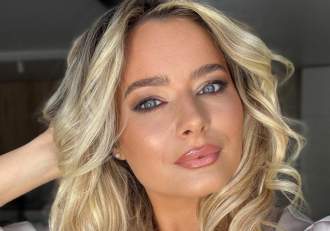 Laura Cosoi, cucerită de Bali: „Îi înțeleg pe cei care se mută aici”. Ce a impresionat-o pe vedetă încât să își (…)