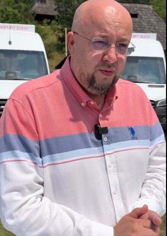 Constantin Rădulescu, președintele CJ Vâlcea: Au fost livrate cele 26 de microbuze electrice, pentru transportul (…)