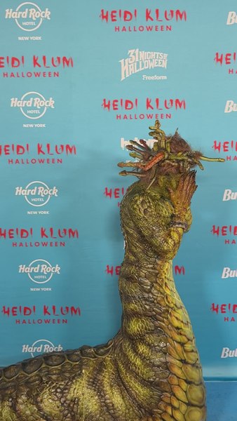 Heidi Klum, transformare spectaculoasă pentru Halloween. I-a îngrozit pe toți cu apariția sa inspirată din mitologia (…)