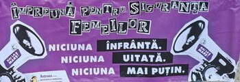 Mii de oameni au ieșit în stradă pentru siguranța femeilor: „Victimele se susțin, nu se acuză”