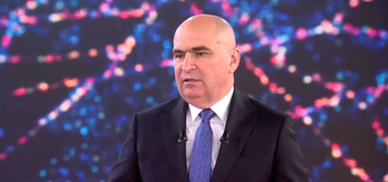 Bolojan vrea să interzică toate excepțiile din legea cumulului pensiei cu salariu, „mai puțin cele date de deciziile (…)